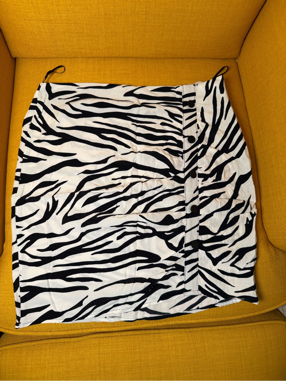 Button-Front Zebra Print Mini Skirt - Black & White
